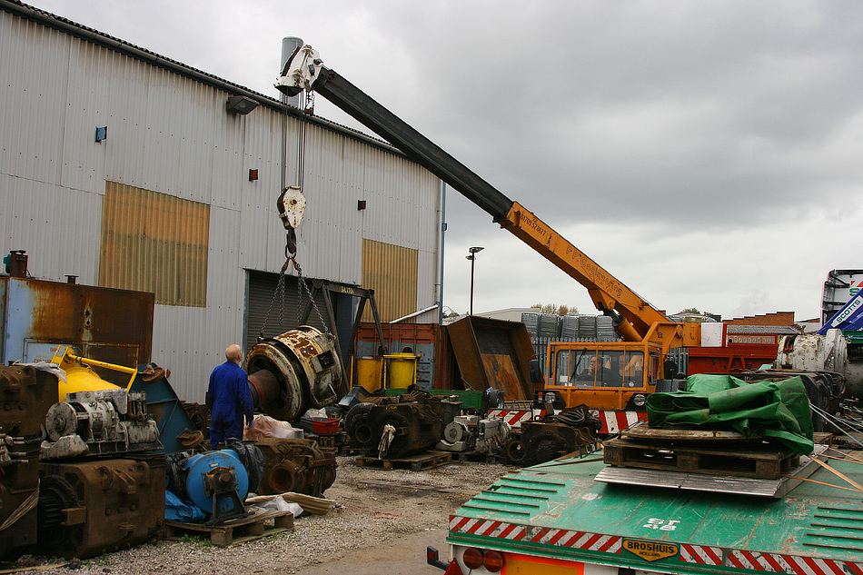 ETH generator being offloaded at Bowers