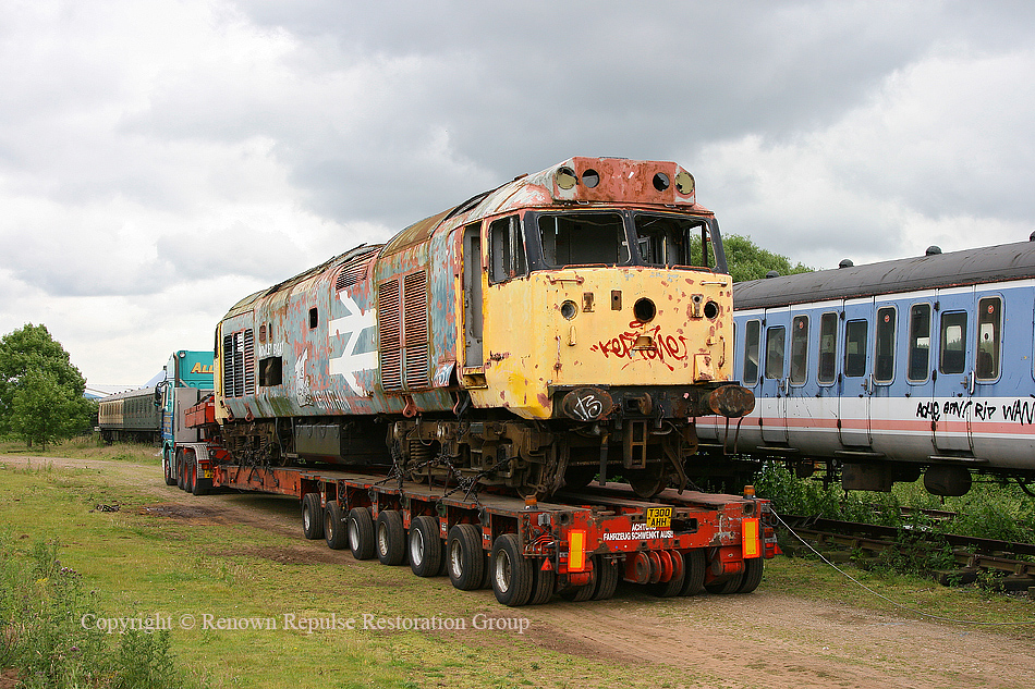 50040 leaving Coventry