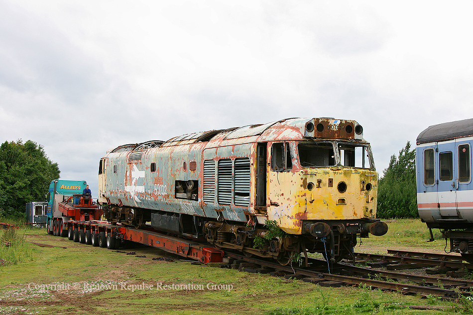 50040 being loaded up